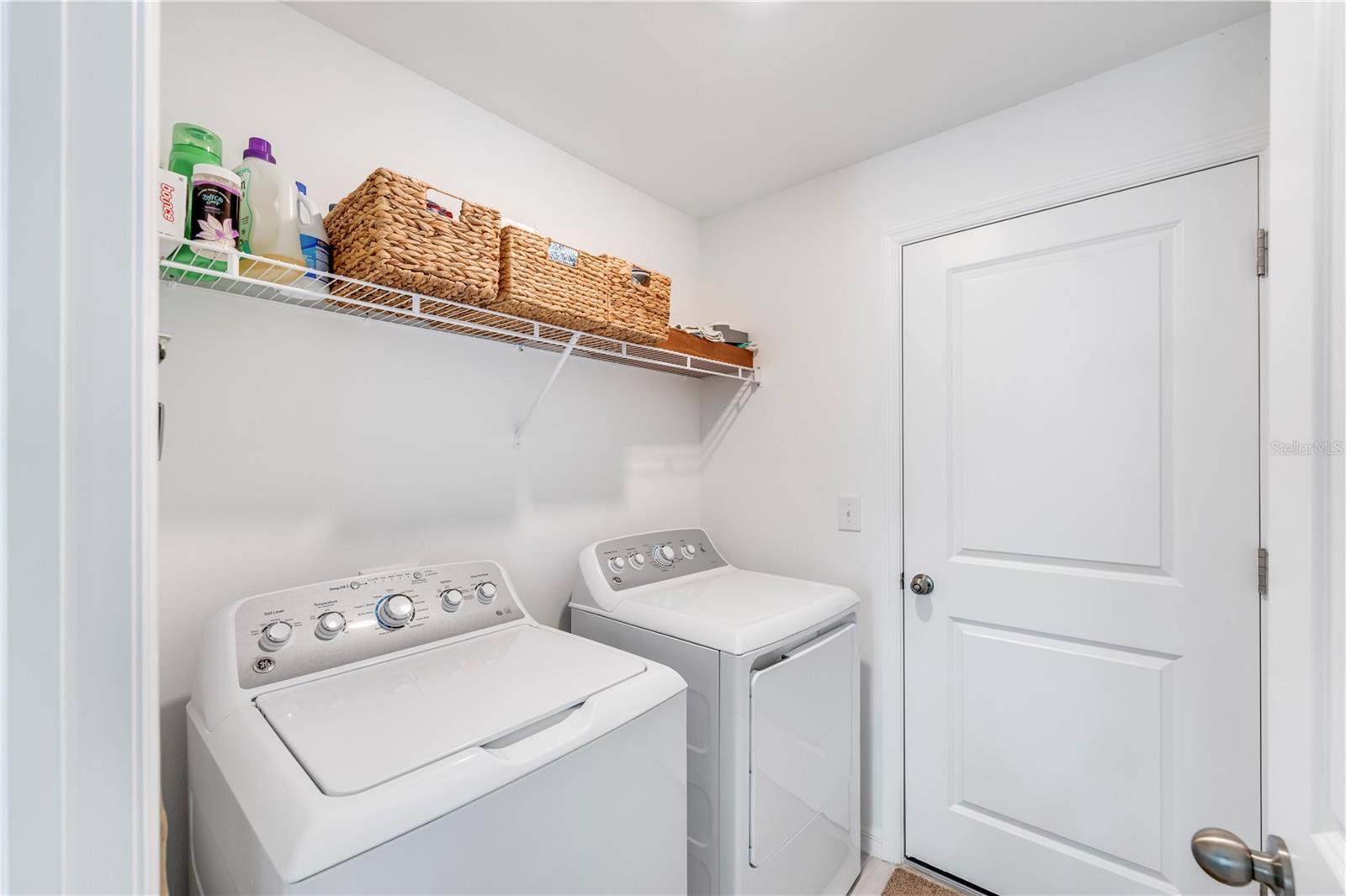 OAKVIEW - Residential