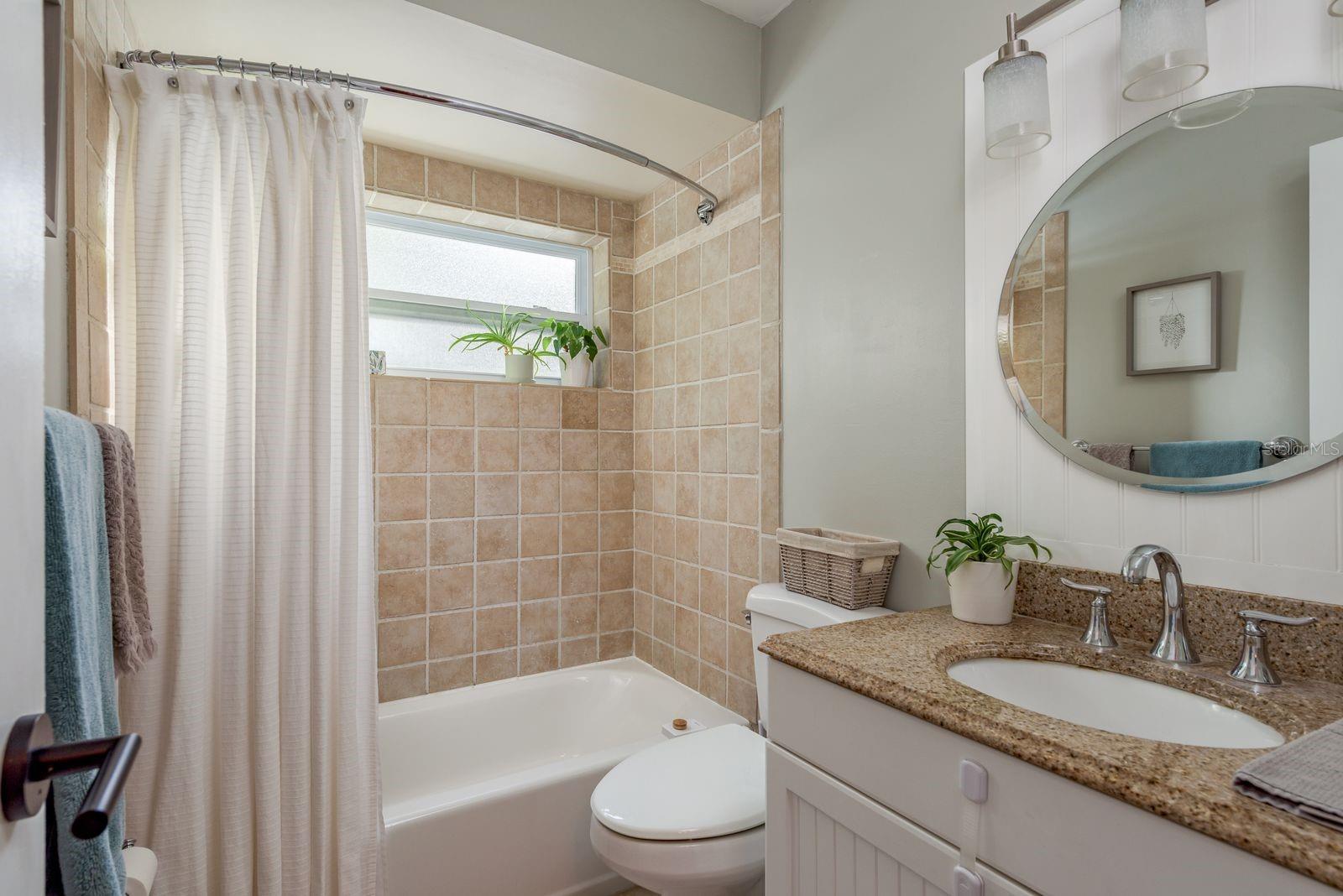 LAKE ST GEORGE-UNIT 1 - Residential