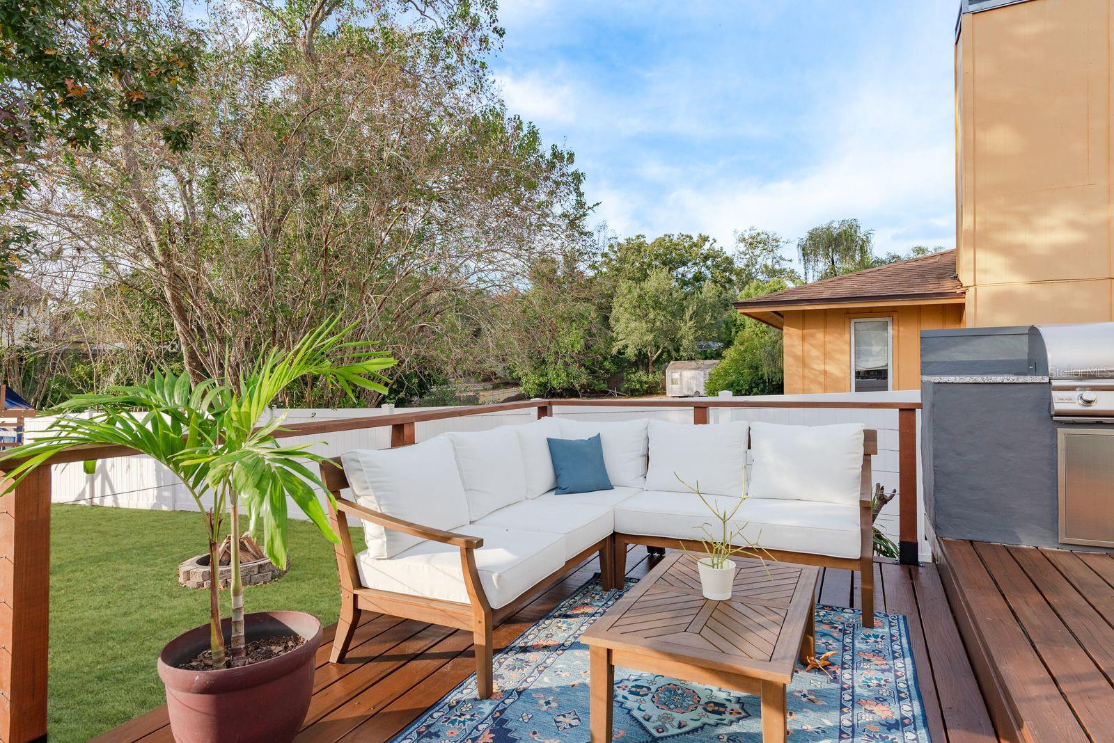 LAKE ST GEORGE-UNIT 1 - Residential