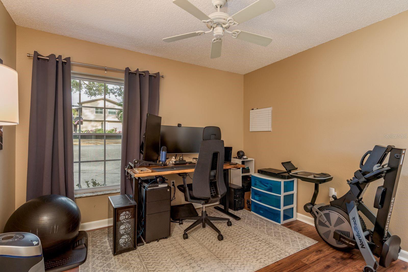 LAKE ST GEORGE-UNIT 1 - Residential