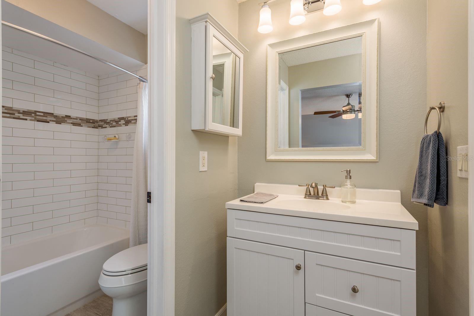 LAKE ST GEORGE-UNIT 1 - Residential