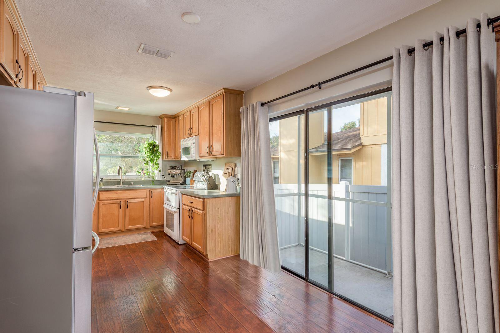 LAKE ST GEORGE-UNIT 1 - Residential