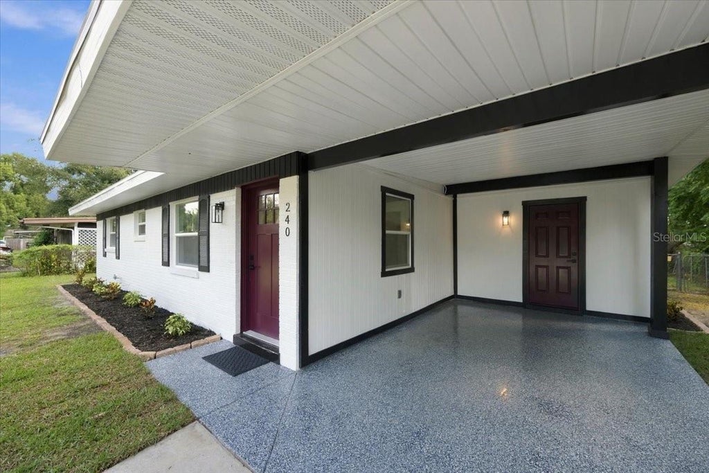Photo of 240 Westwood Avenue, Winter Haven, FL 33880 (MLS # TB8558292)