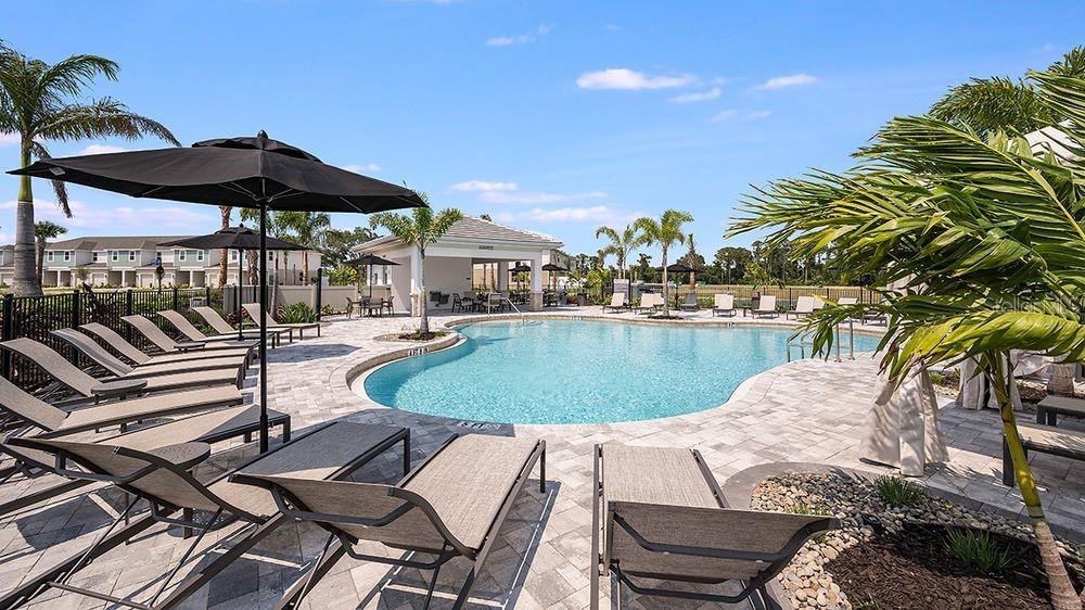 VINTERRA TOWNHOMES - Residential