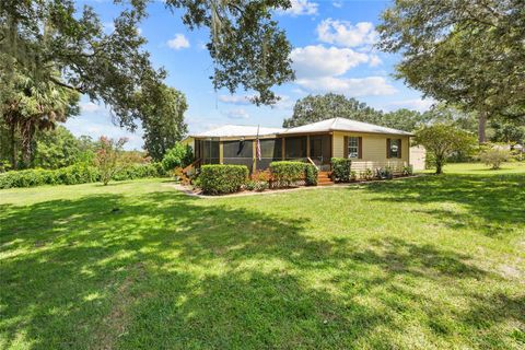 Photo of 7701 SE 170th Avenue Road, Ocklawaha, FL 32179 (MLS # G5100869)