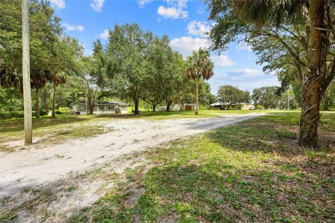 Tiny photo for 7701 SE 170th Avenue Road, Ocklawaha, FL 32179 (MLS # G5100869)