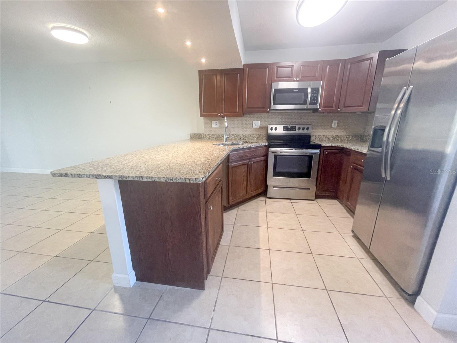 COACHMAN CREEK CONDO - Residential