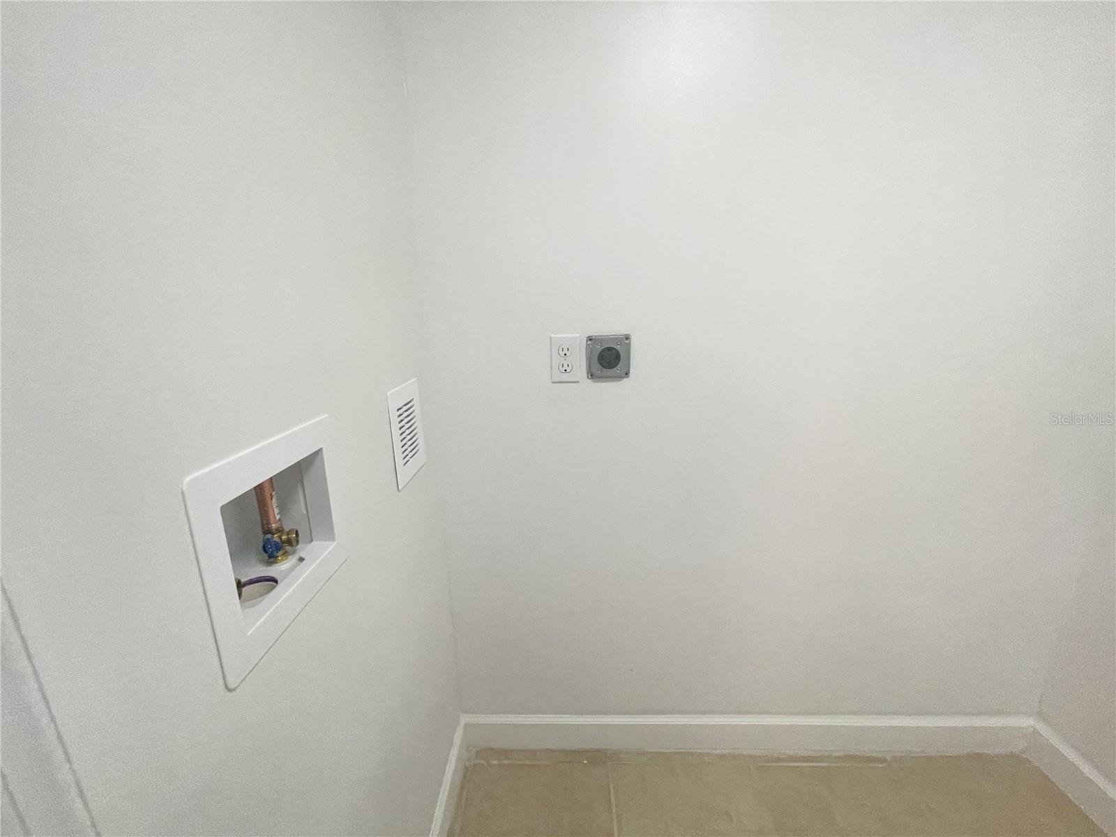 COACHMAN CREEK CONDO - Residential