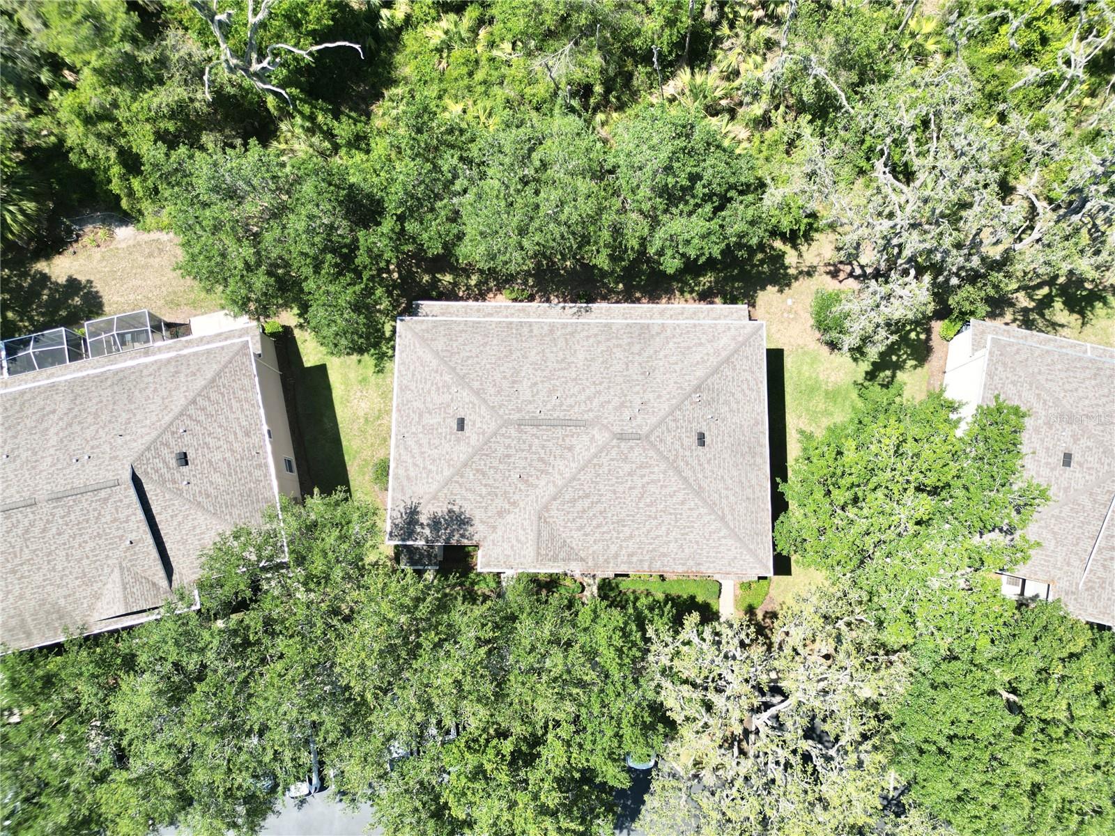 FISHHAWK RANCH TWNHMS PH - Residential