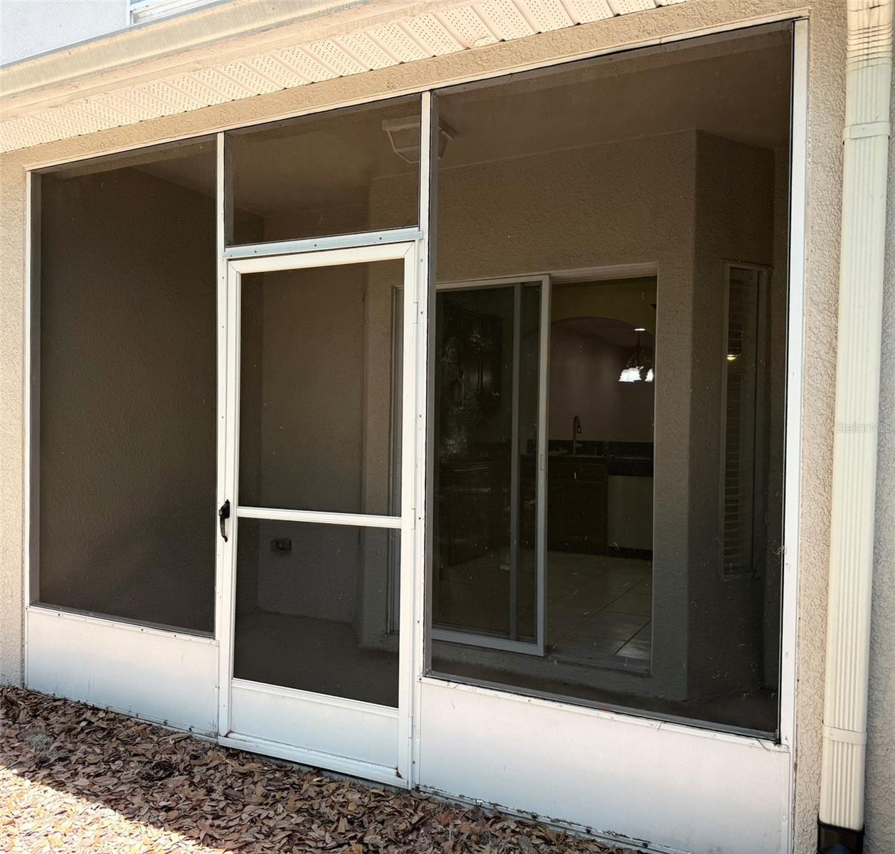 FISHHAWK RANCH TWNHMS PH - Residential