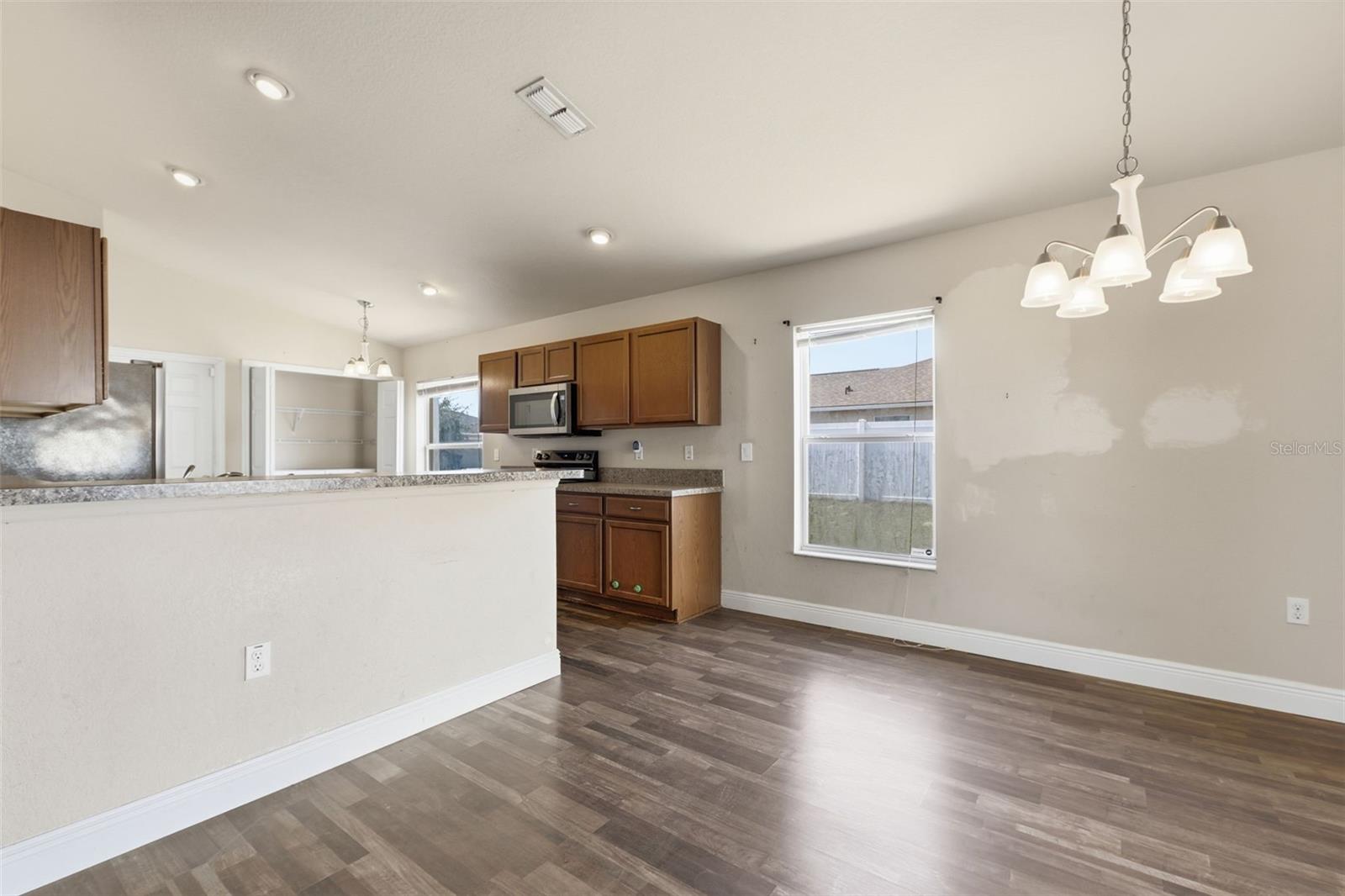 MYSTERY RDG - Residential