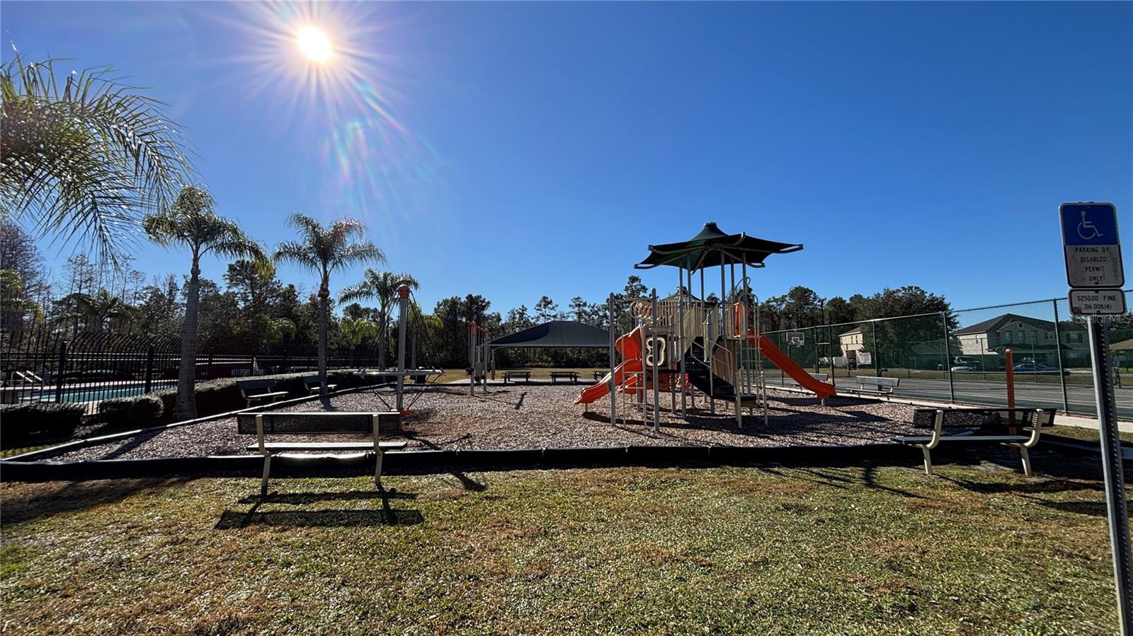 WATERFORD TRLS PH I - Residential Lease