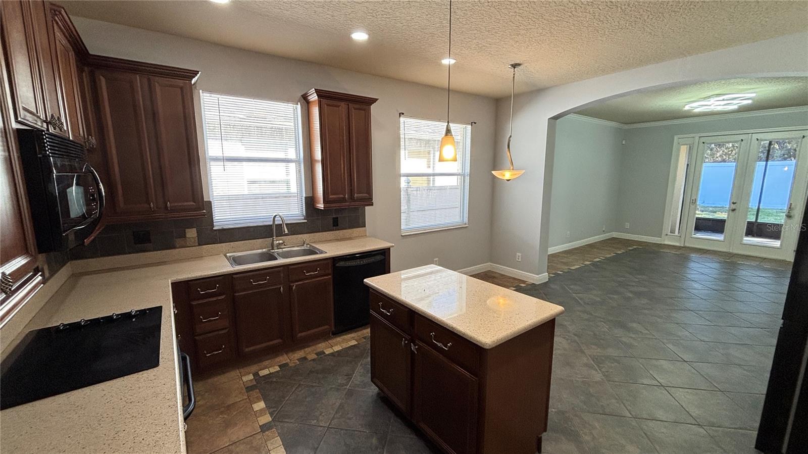 WATERFORD TRLS PH I - Residential Lease