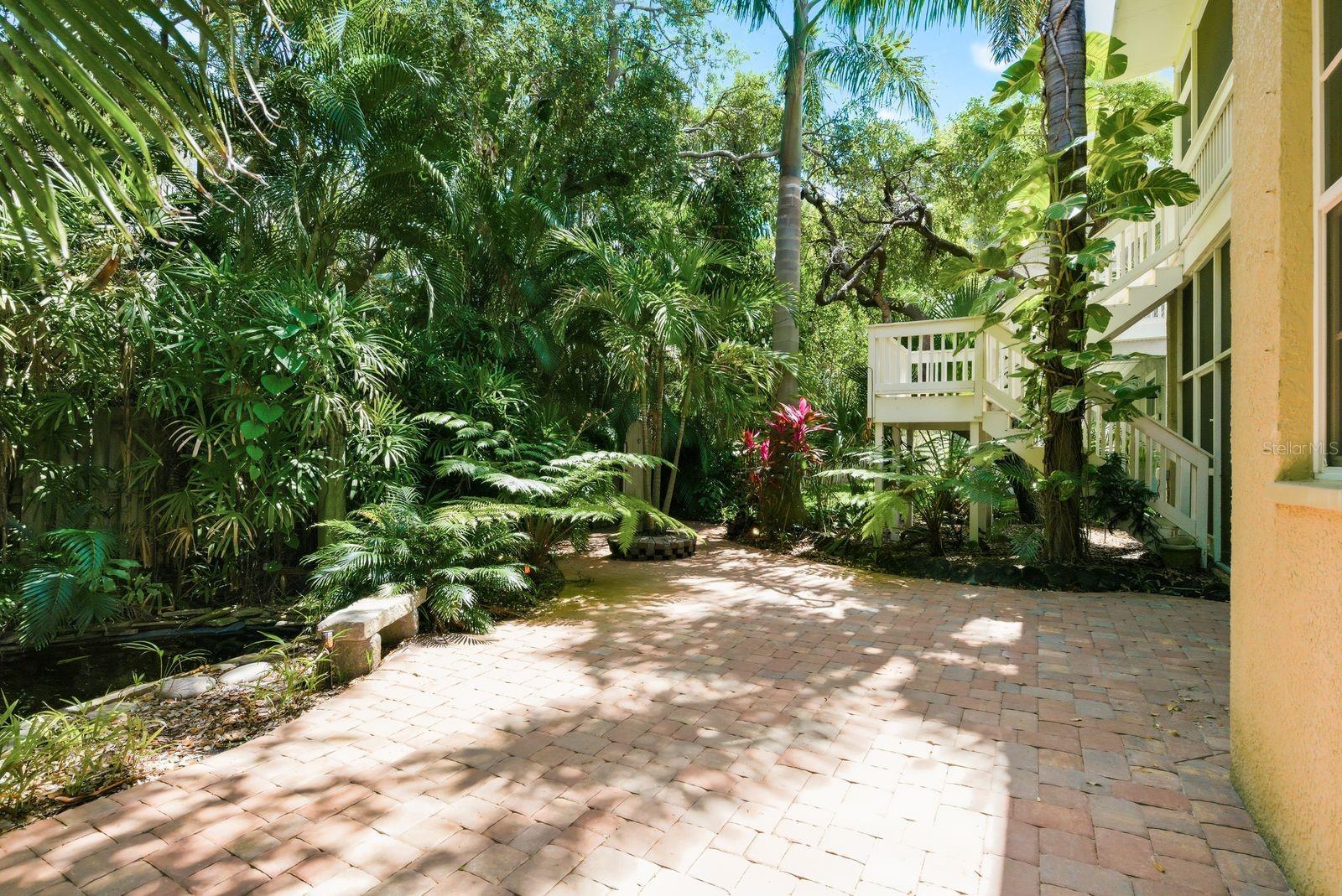 CRYSTAL BEACH HEIGHTS - Residential