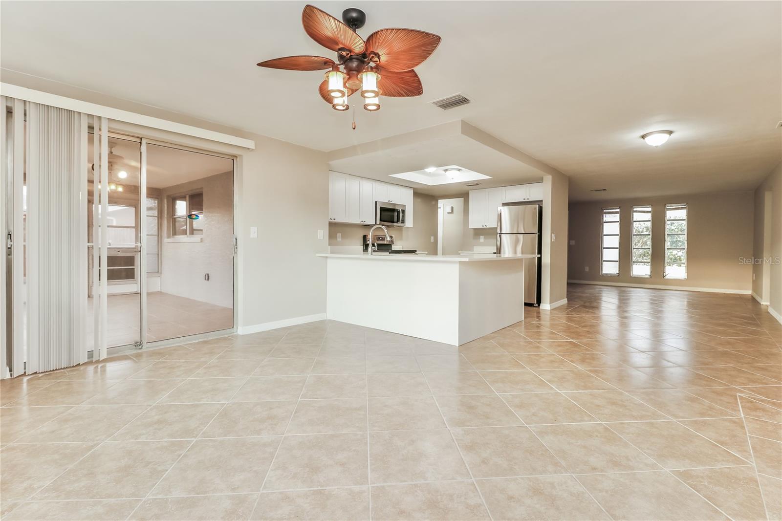 WOOD TRAIL VILLAGE - Residential Lease