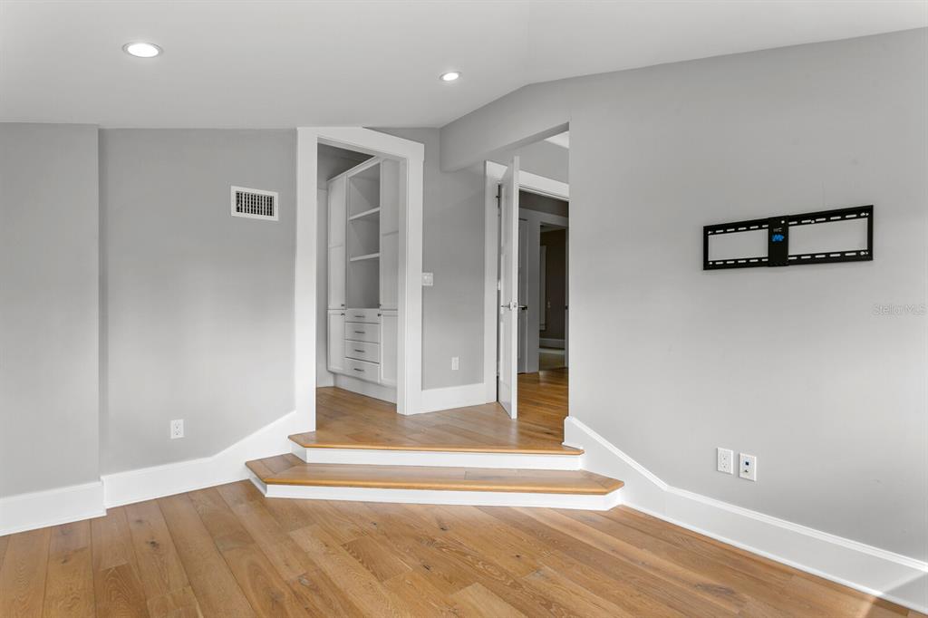 MORRISON GROVE SUB - Residential