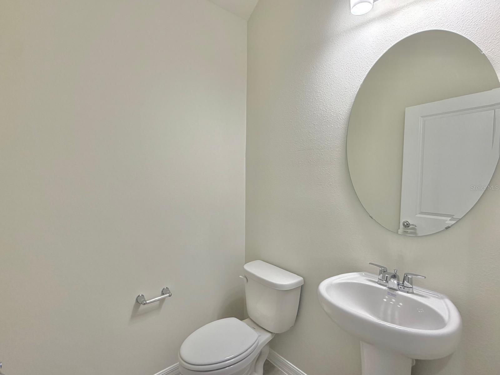 SILVERLEAF OAKS AT HAMLIN PHASE 3A - Residential Lease