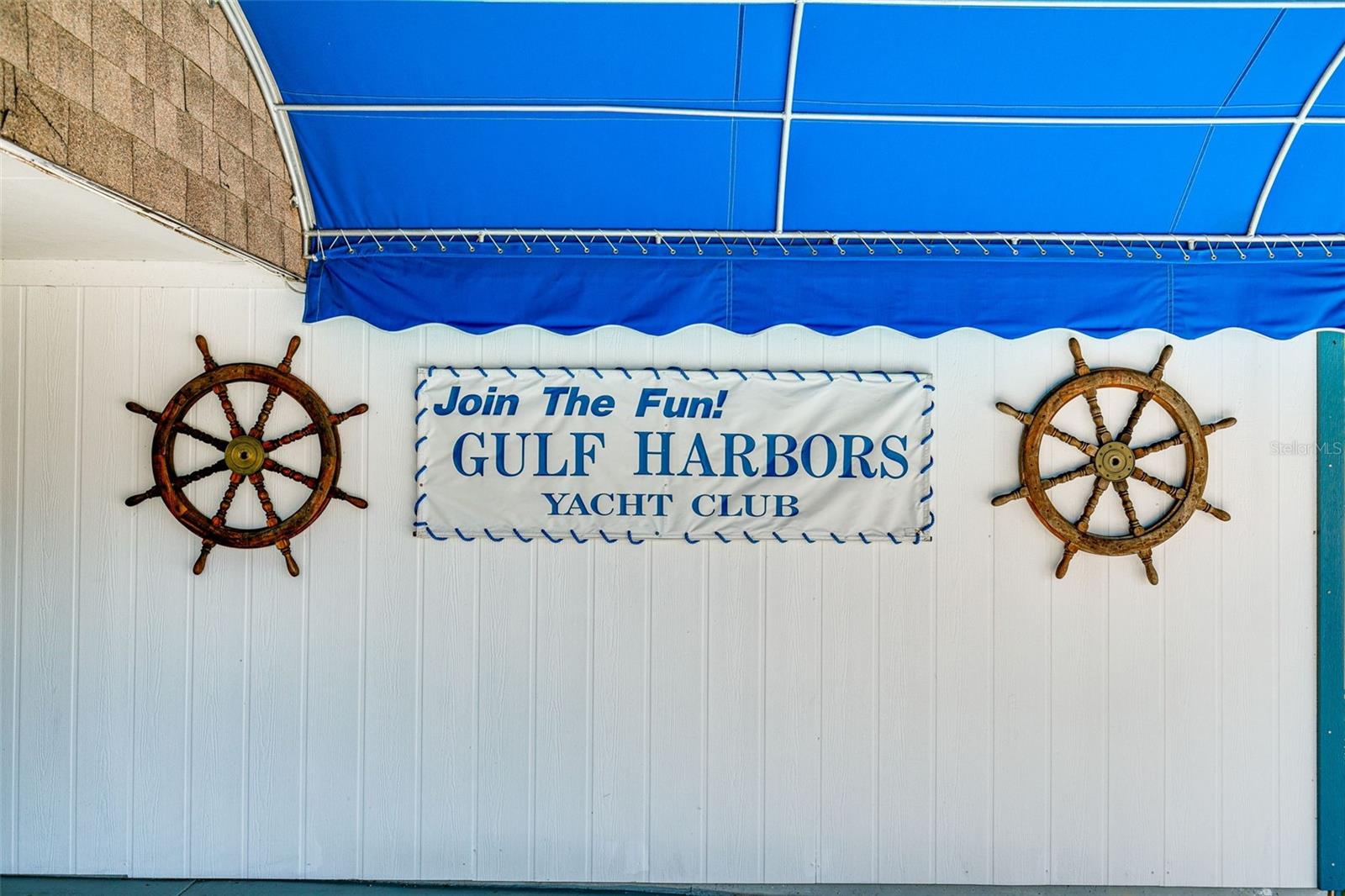 FLOR A MAR - Residential