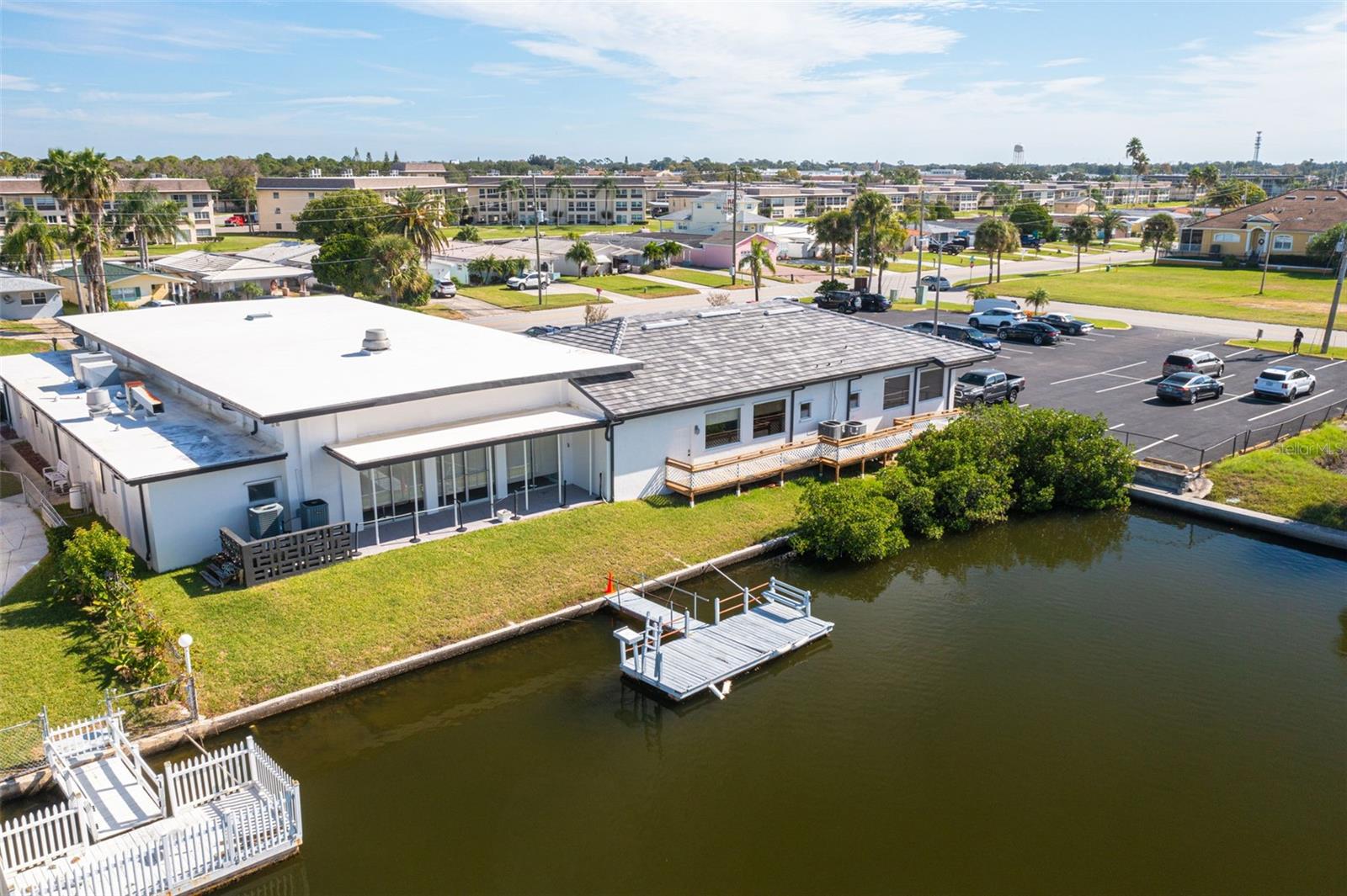 FLOR A MAR - Residential