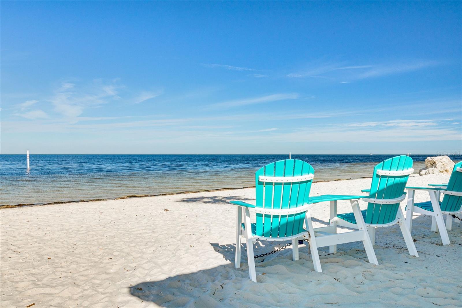 FLOR A MAR - Residential