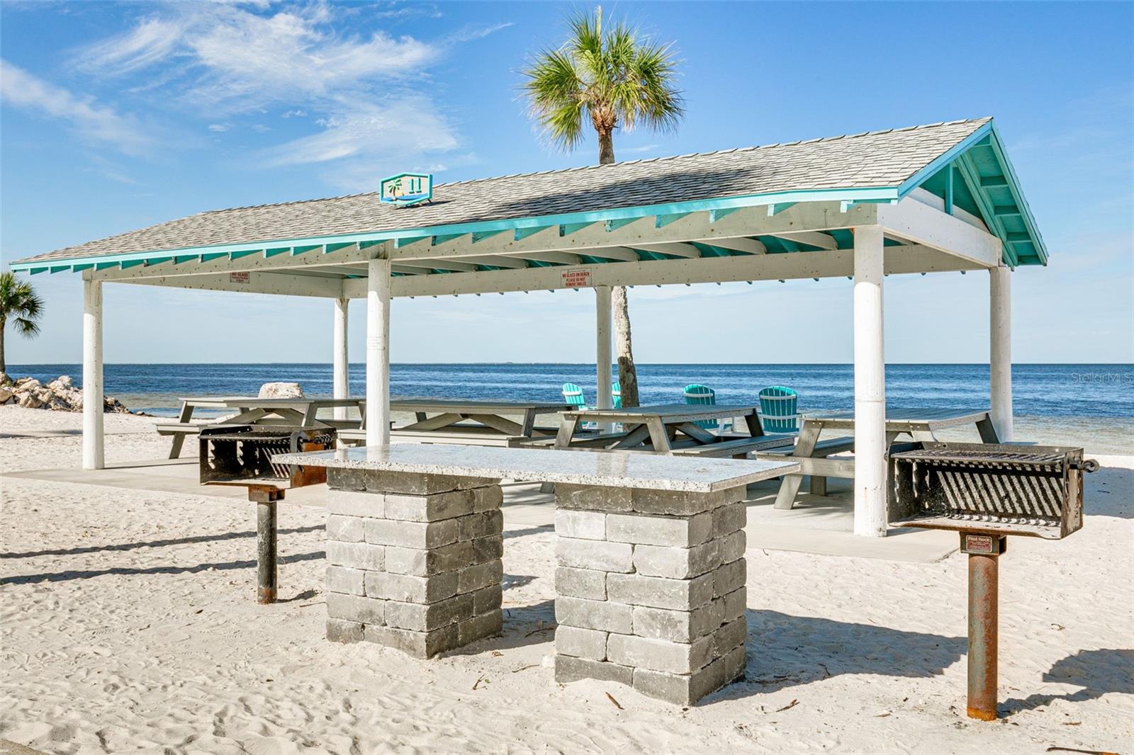 FLOR A MAR - Residential