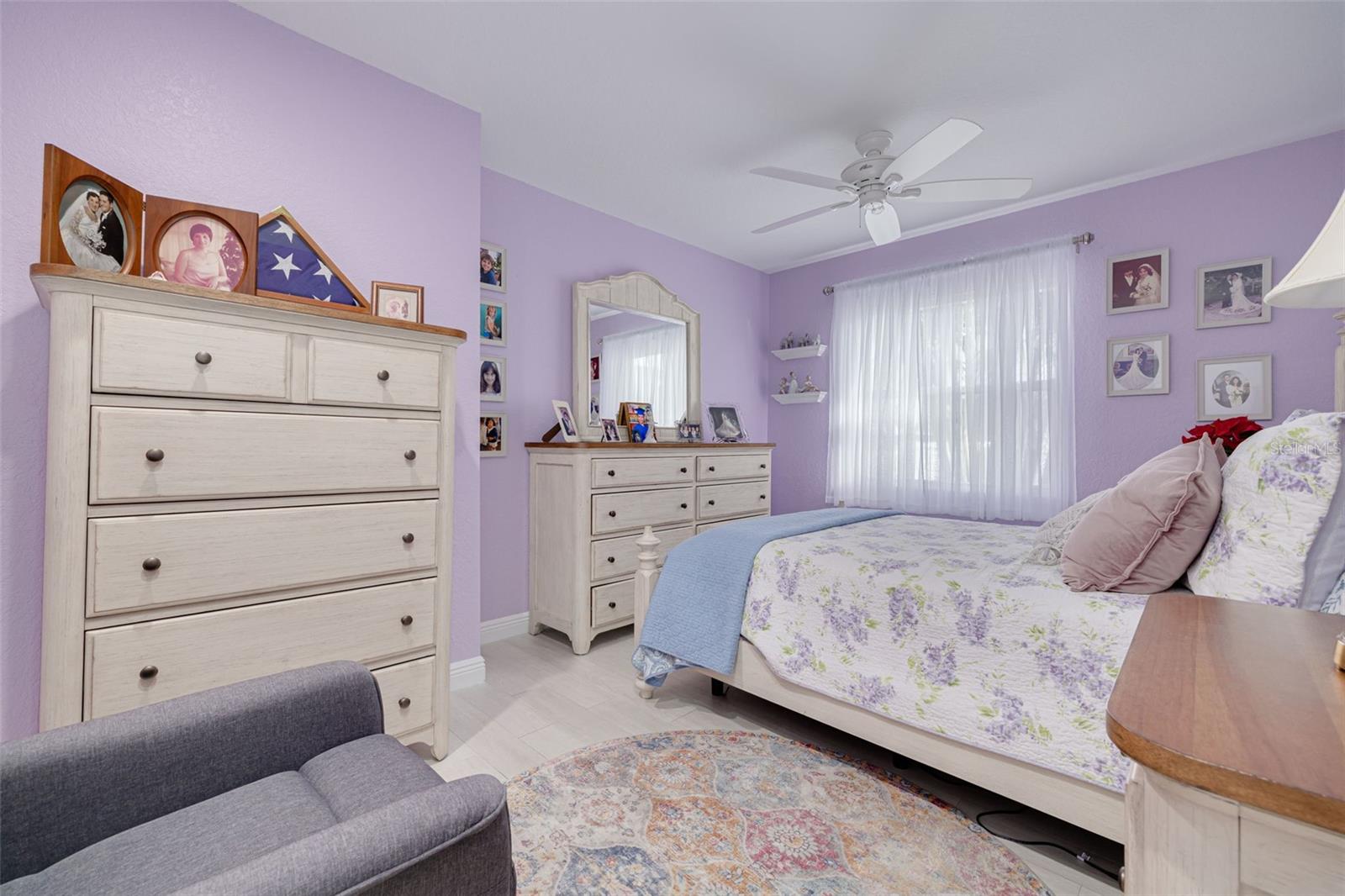 FLOR A MAR - Residential