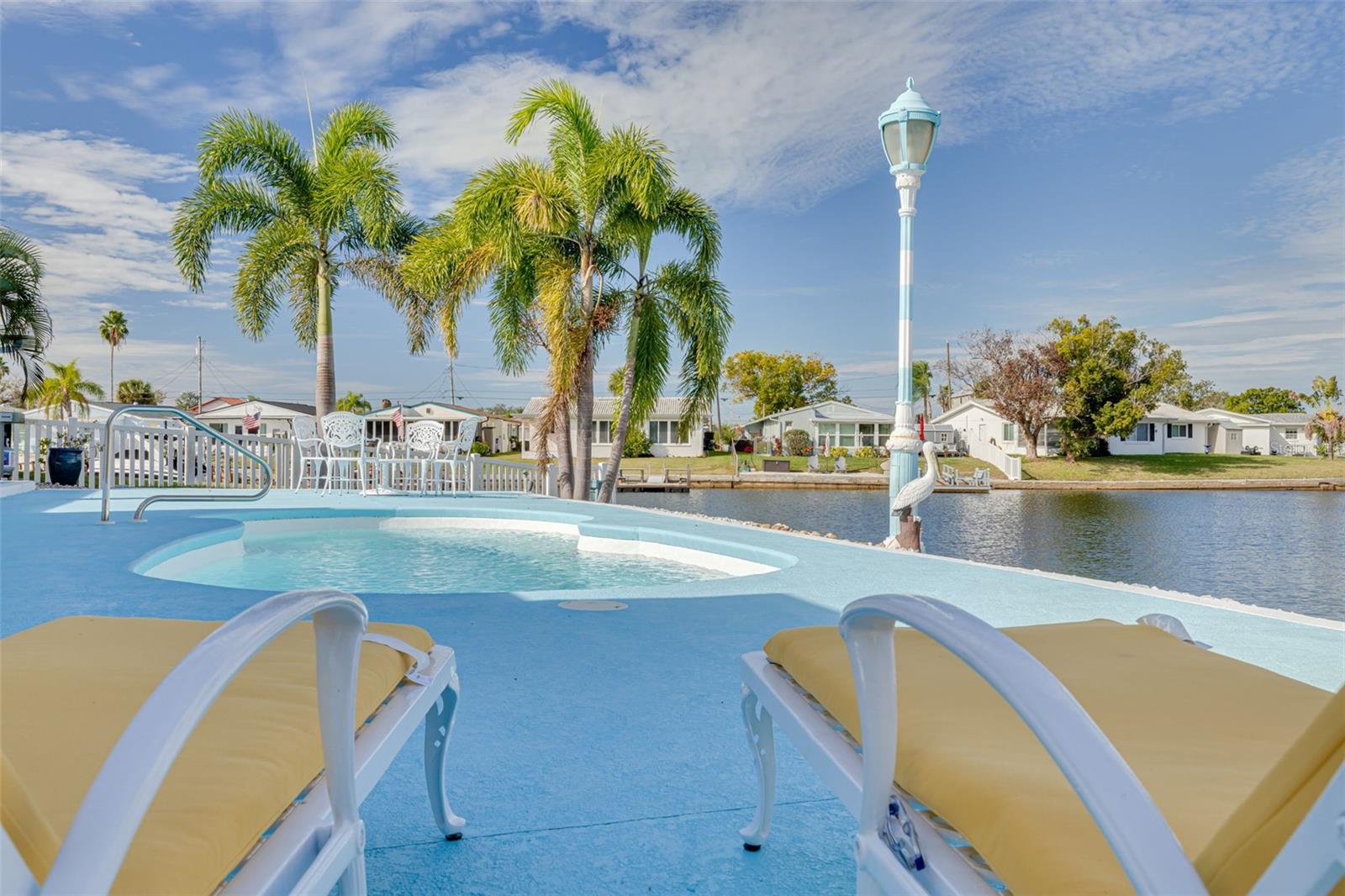 FLOR A MAR - Residential