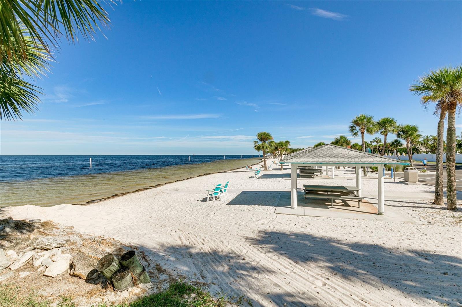 FLOR A MAR - Residential