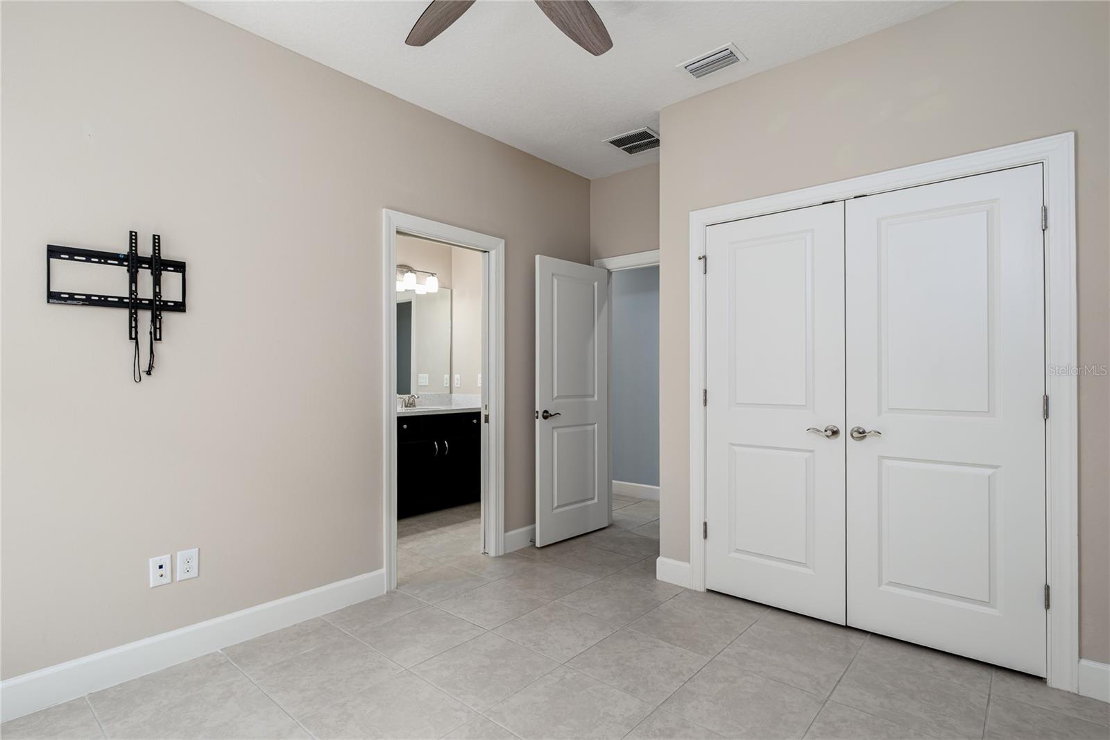 ARTISAN LAKES ESPLANADE PH III SP A-E - Residential