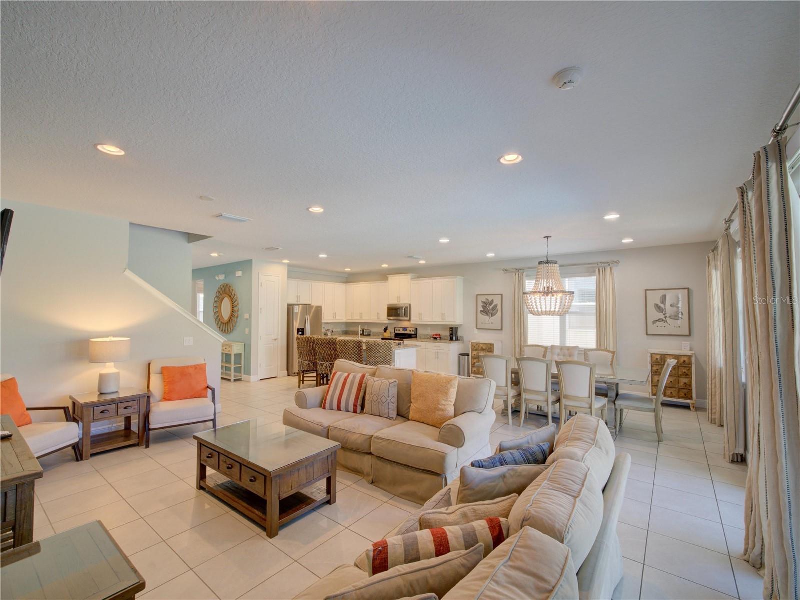 REUNION WEST PH 2 EAST - Residential