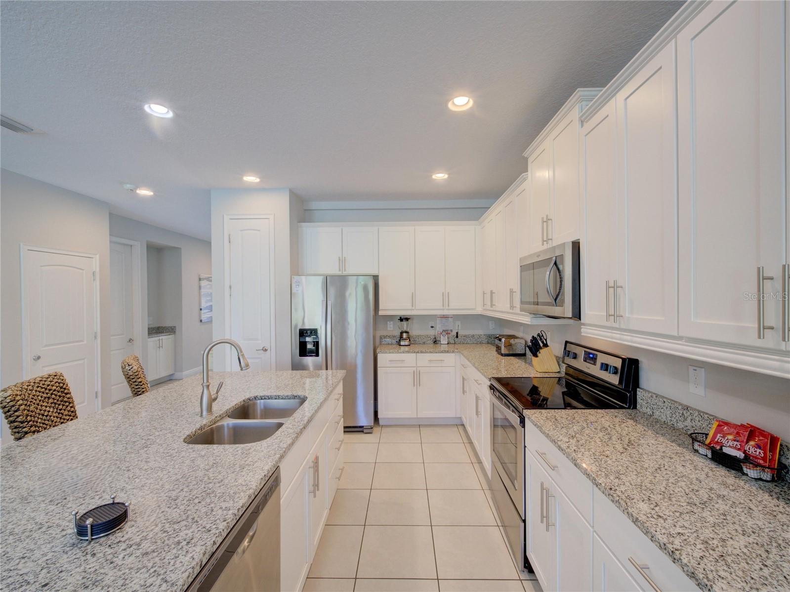 REUNION WEST PH 2 EAST - Residential