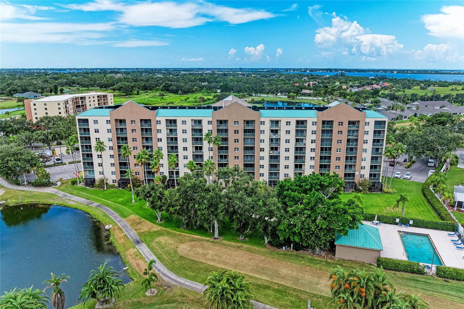 THE TERRA CEIA CLUB - Residential