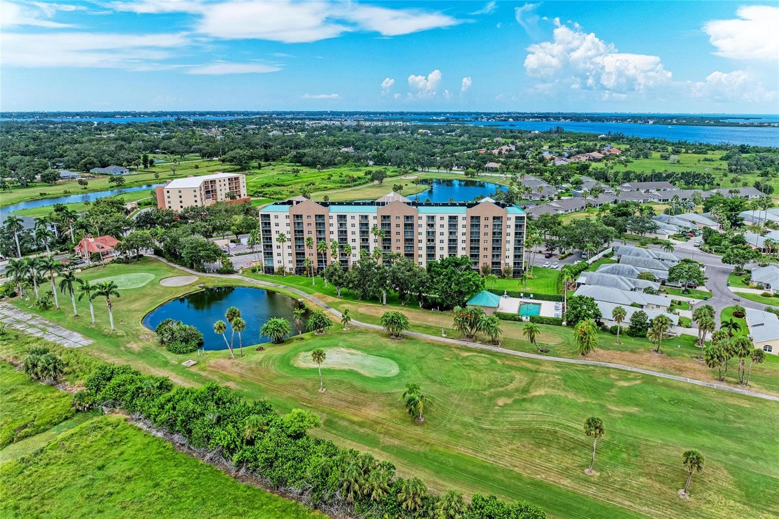 THE TERRA CEIA CLUB - Residential