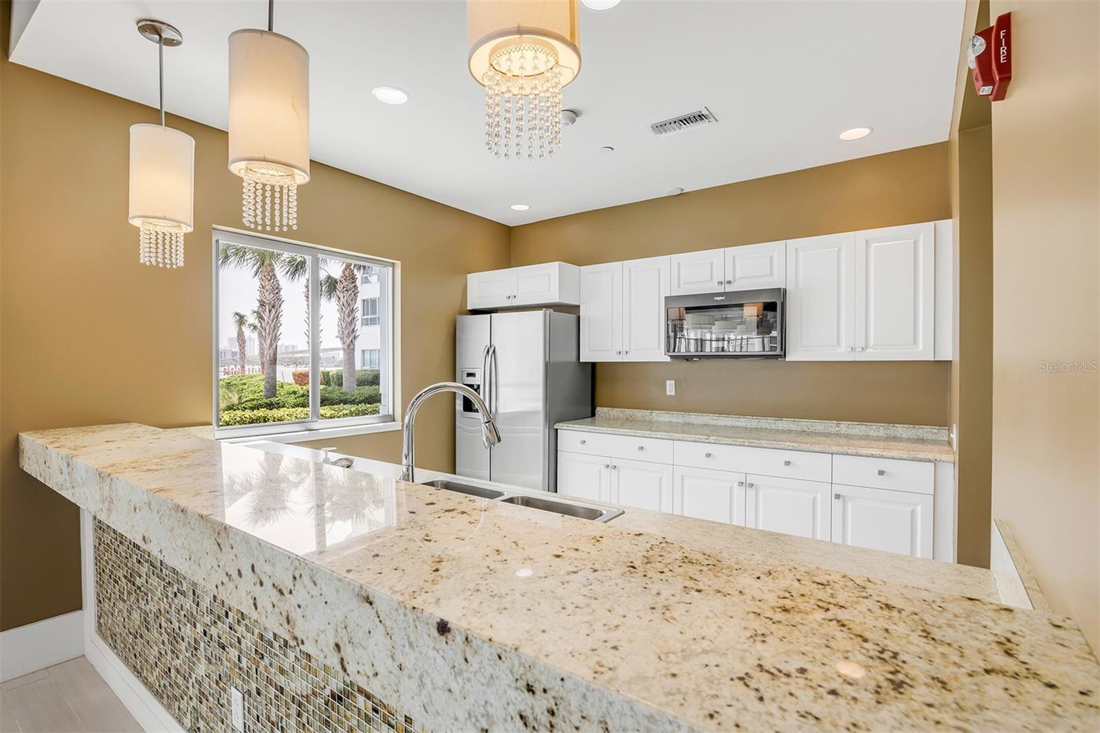 MARINA GRANDE/HALIFAX 01 - Residential