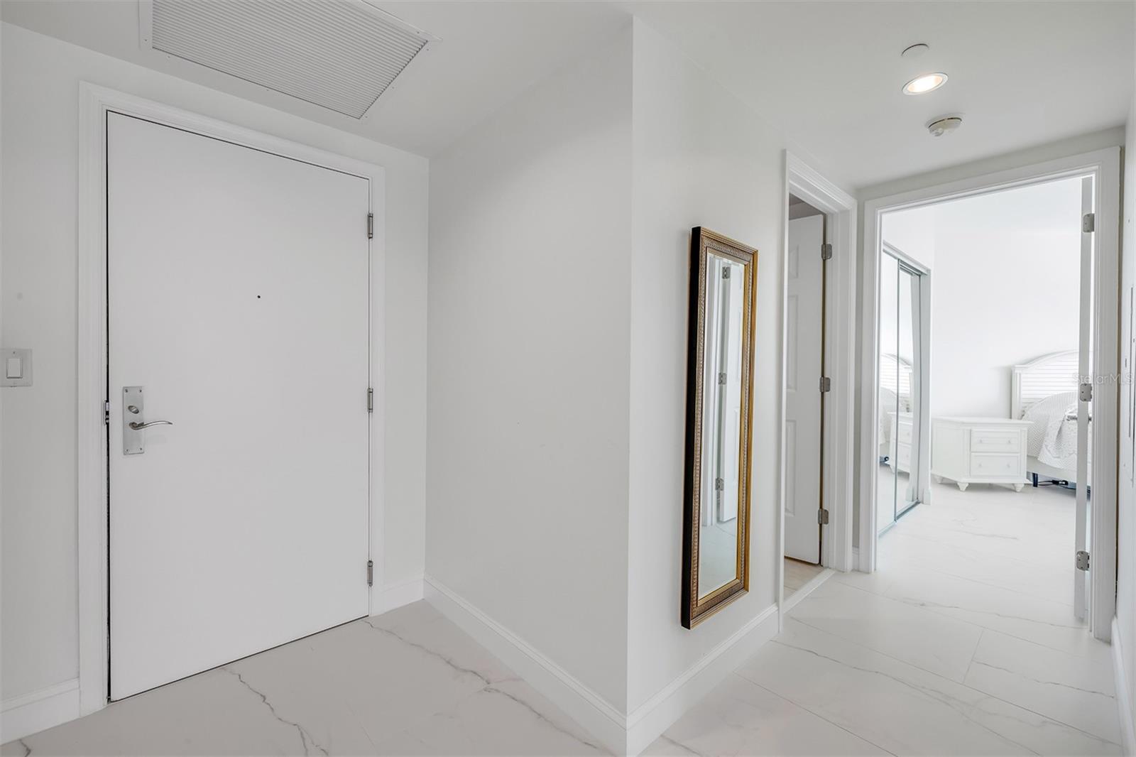 MARINA GRANDE/HALIFAX 01 - Residential