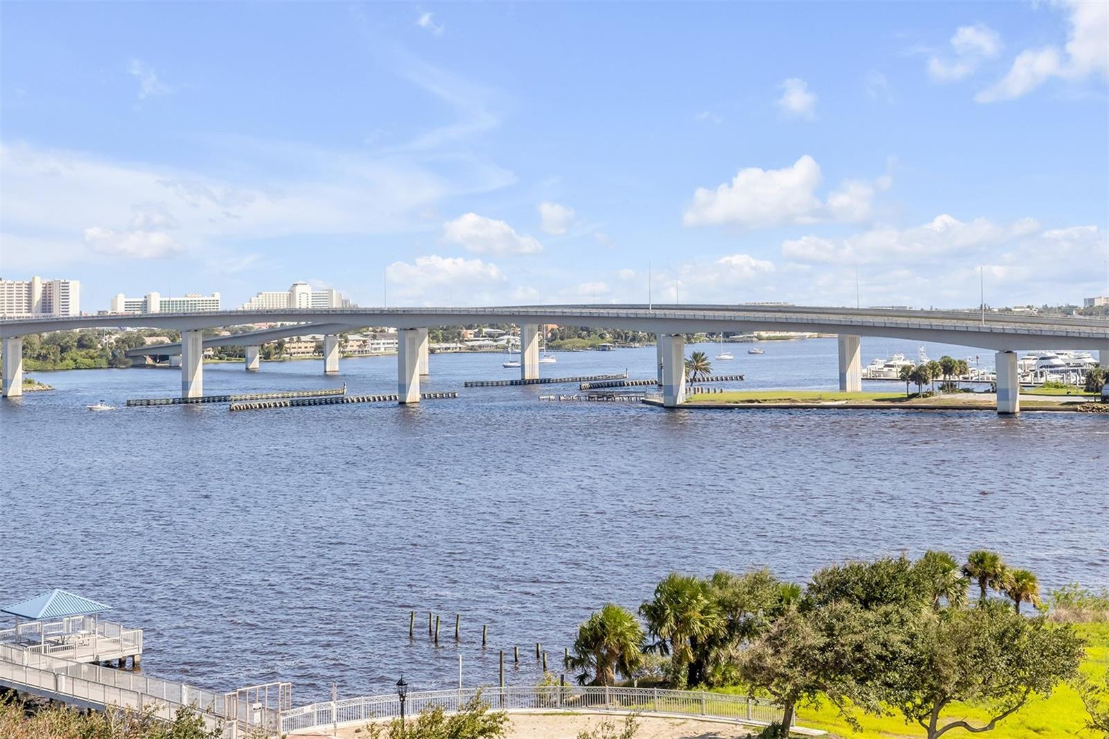 MARINA GRANDE/HALIFAX 01 - Residential