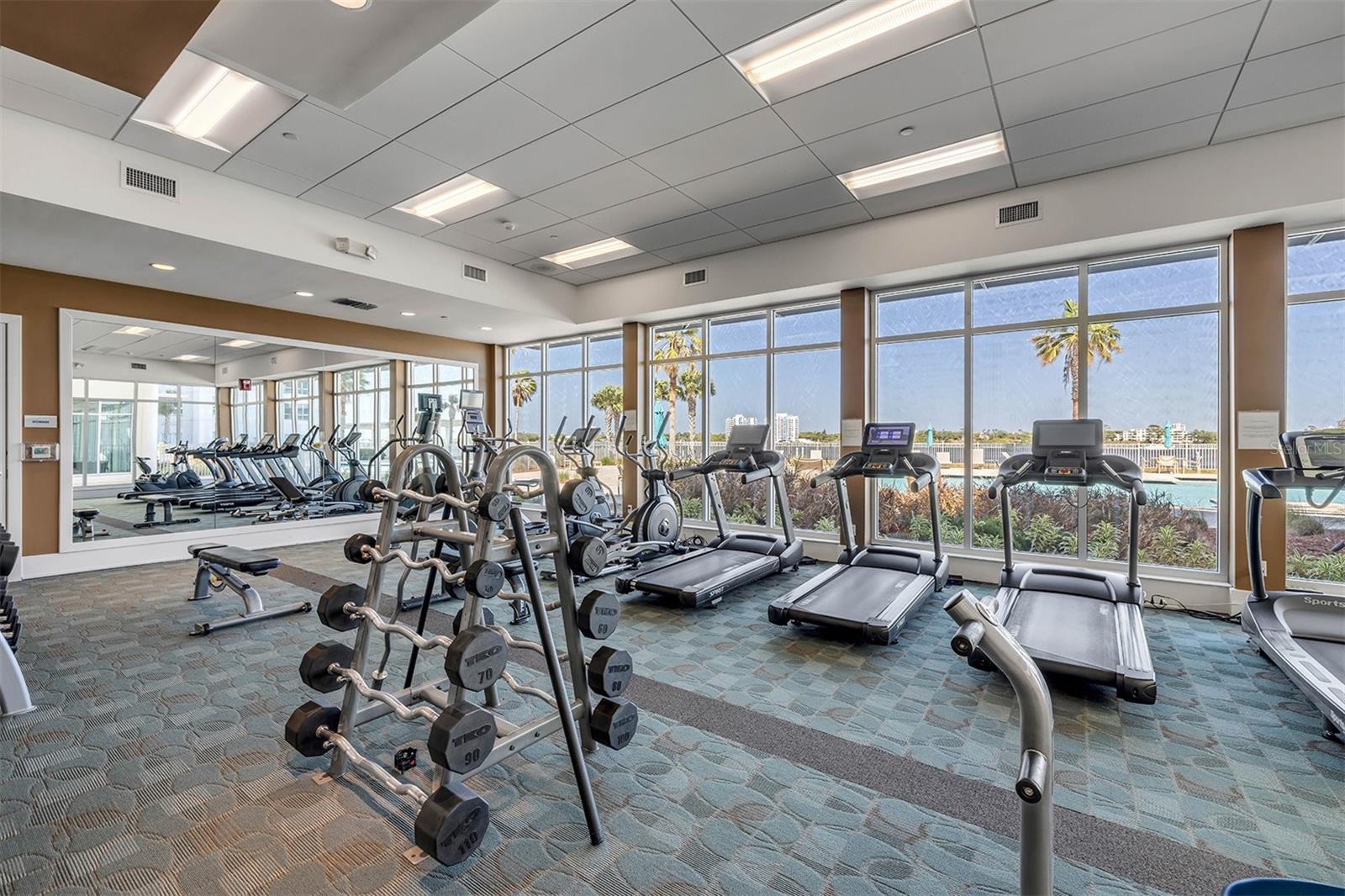 MARINA GRANDE/HALIFAX 01 - Residential