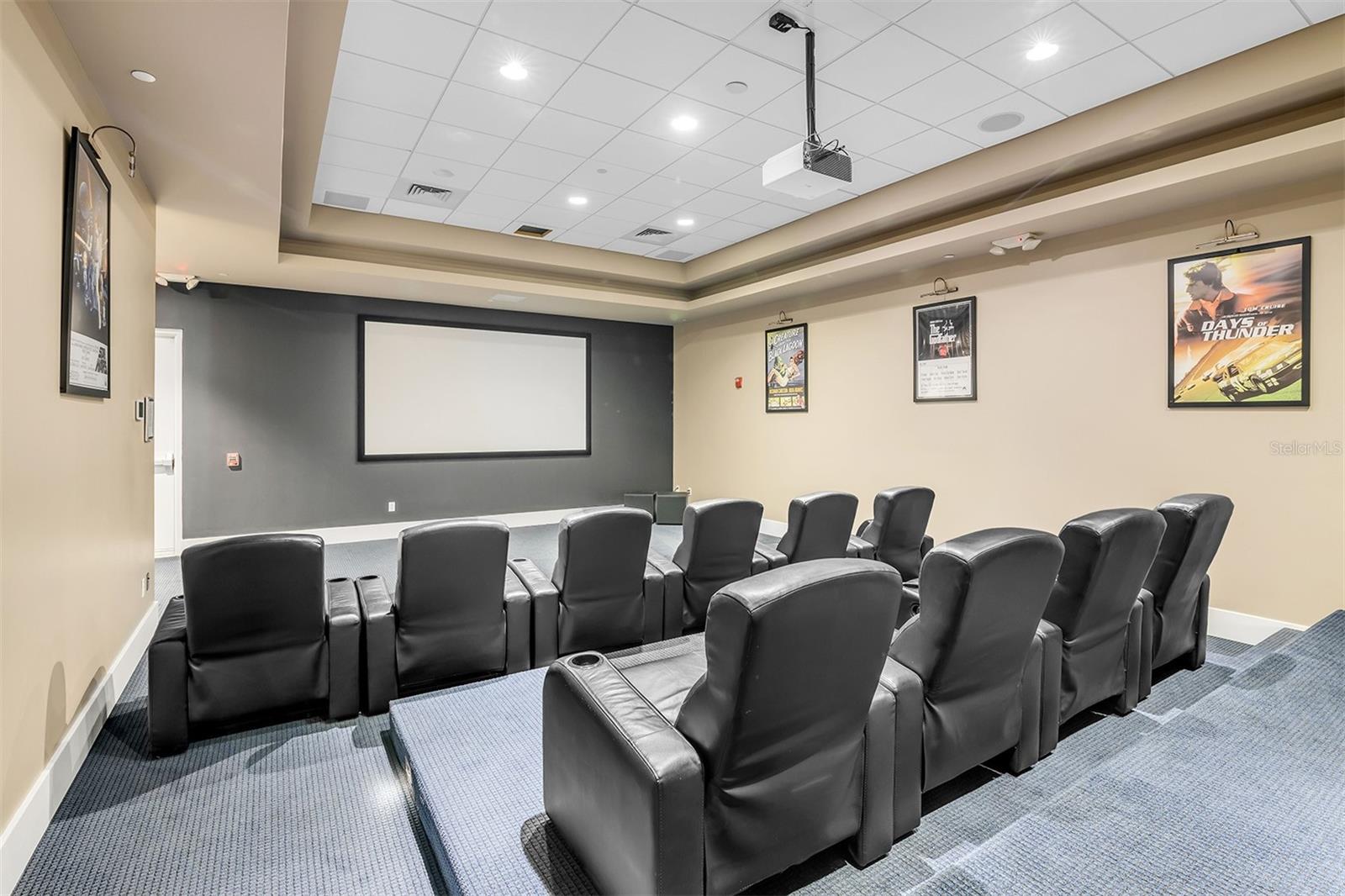 MARINA GRANDE/HALIFAX 01 - Residential