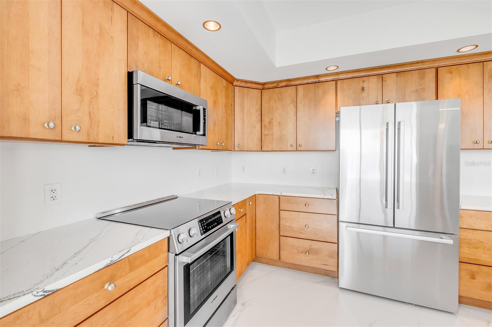 MARINA GRANDE/HALIFAX 01 - Residential