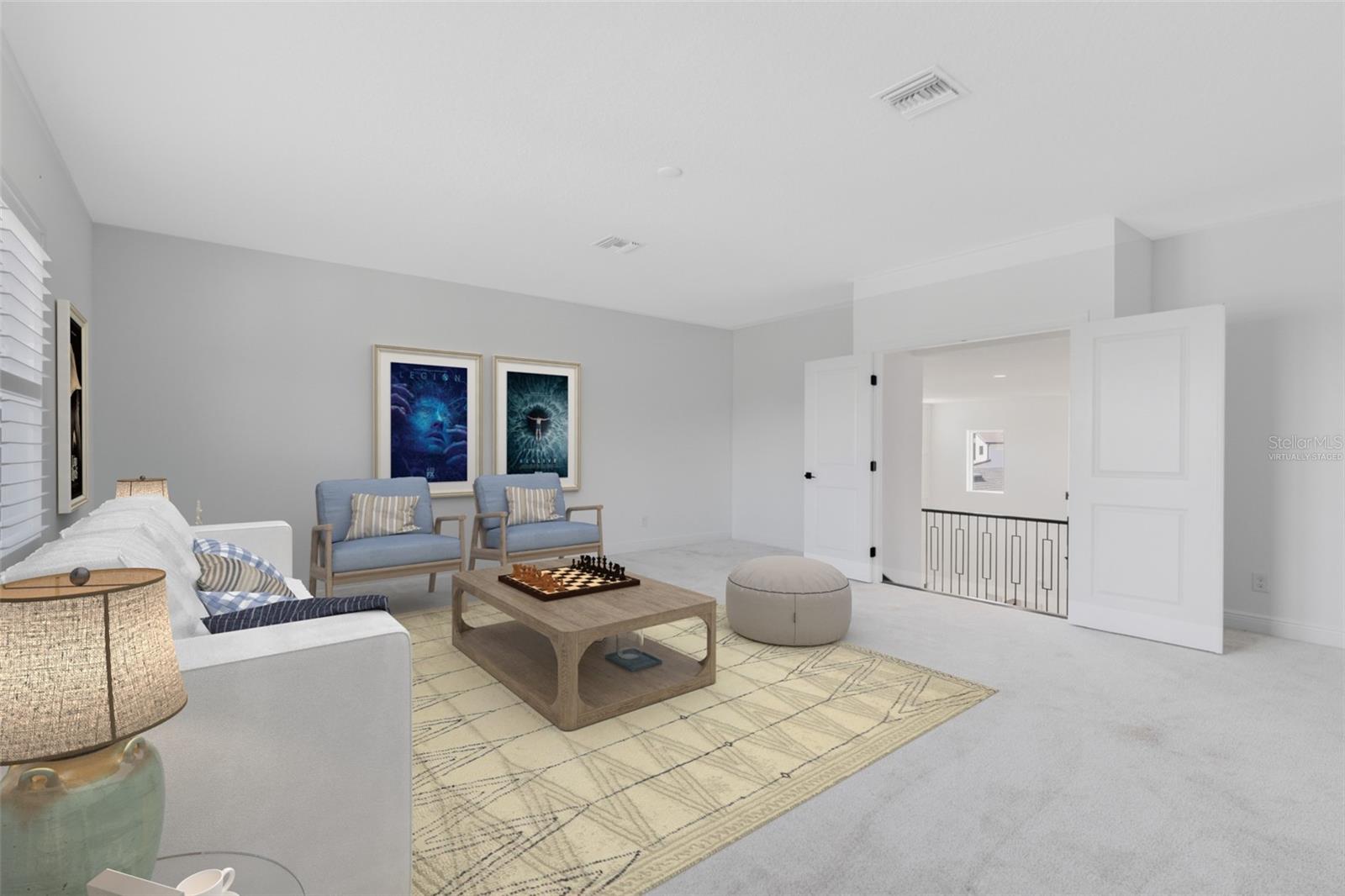 LAUREL POINTE - Residential