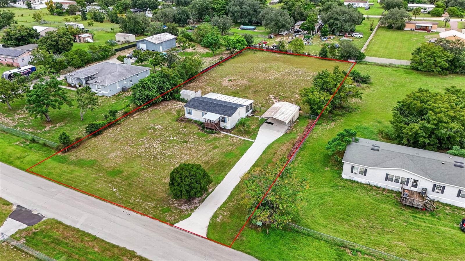 4030 ROLLING HILLS COURT W