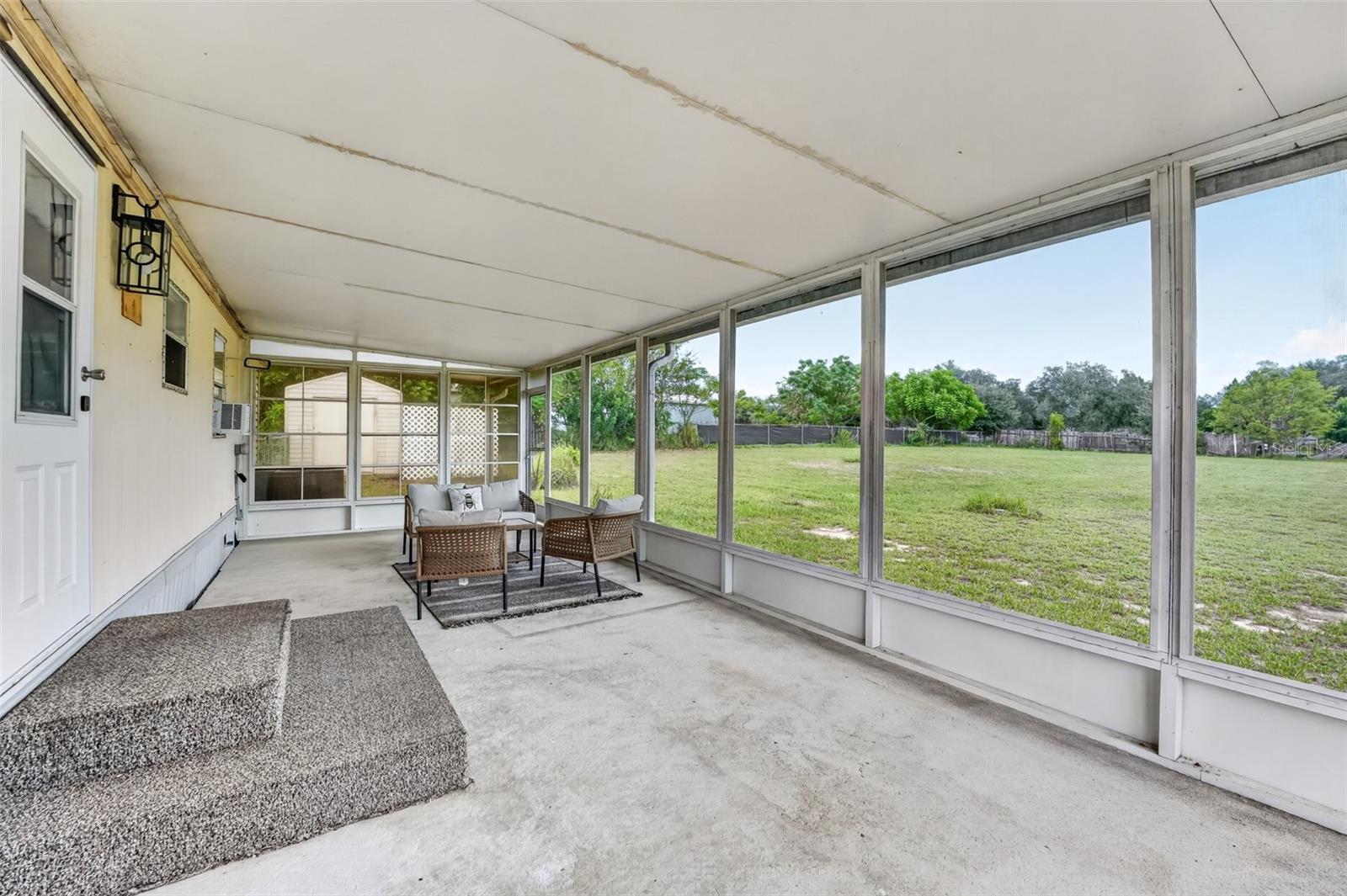 4030 ROLLING HILLS COURT W