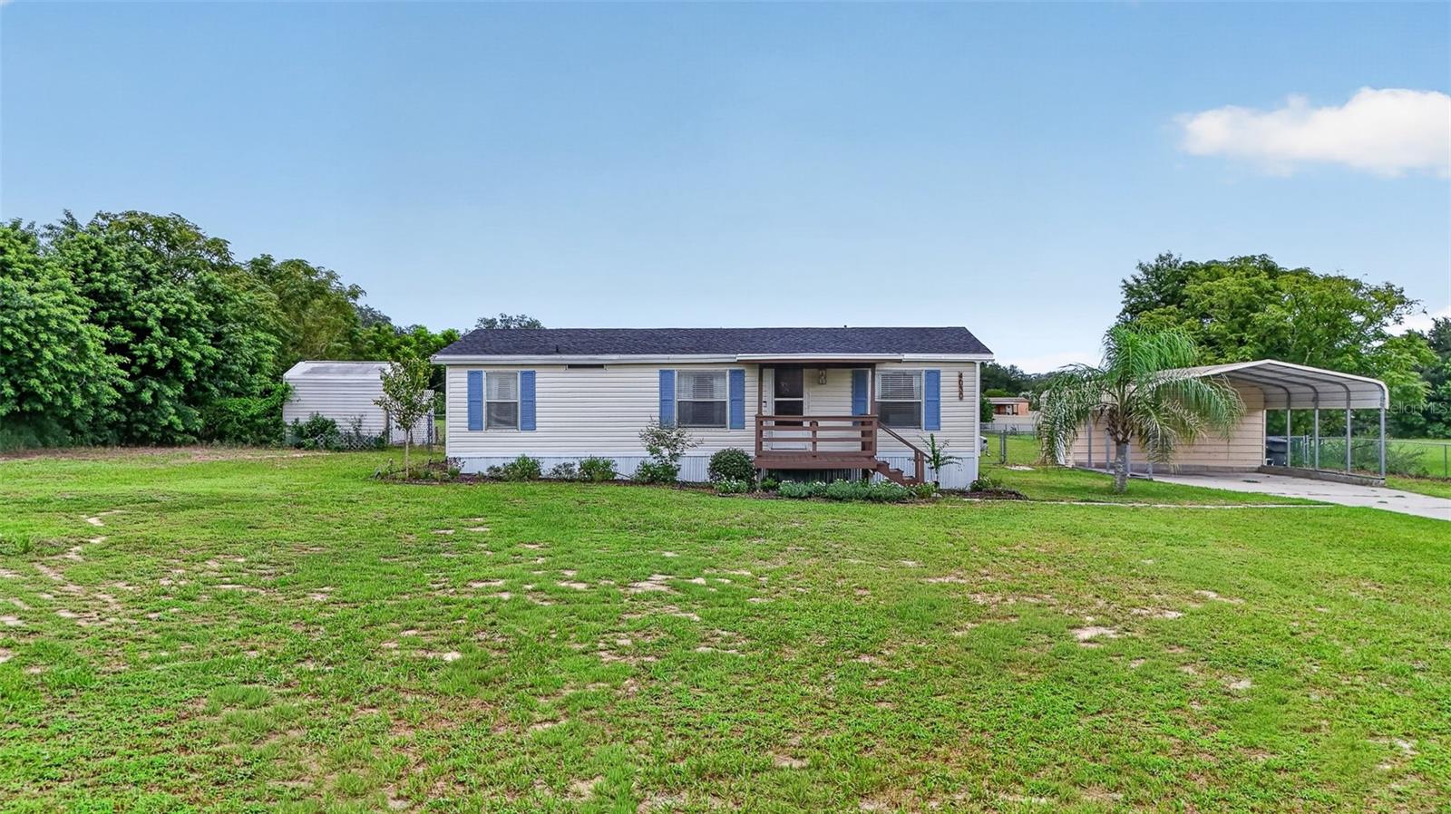 4030 ROLLING HILLS COURT W