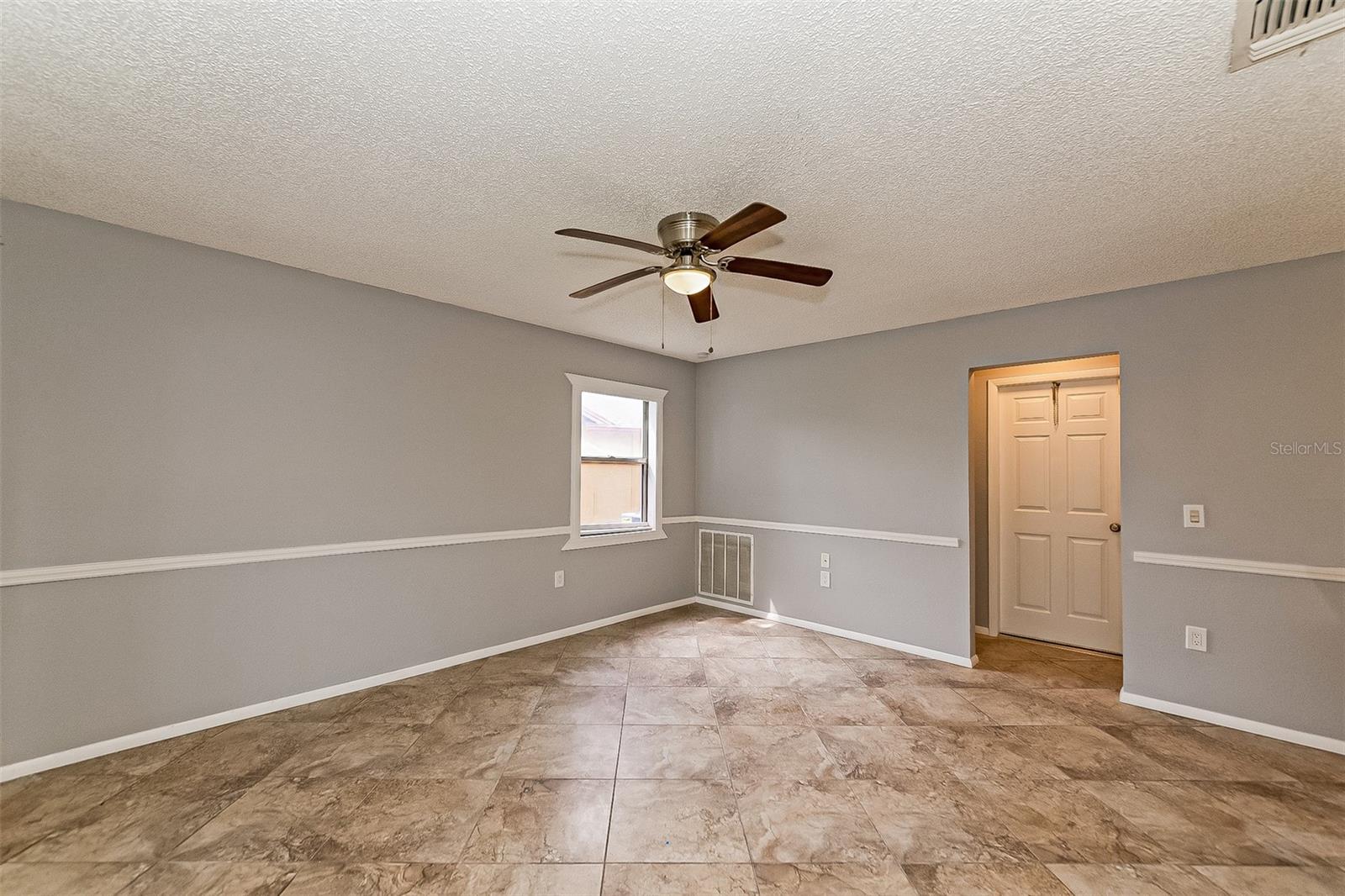 610 49TH STREET E, BRADENTON, FL, 34208 1 610 49TH STREET E