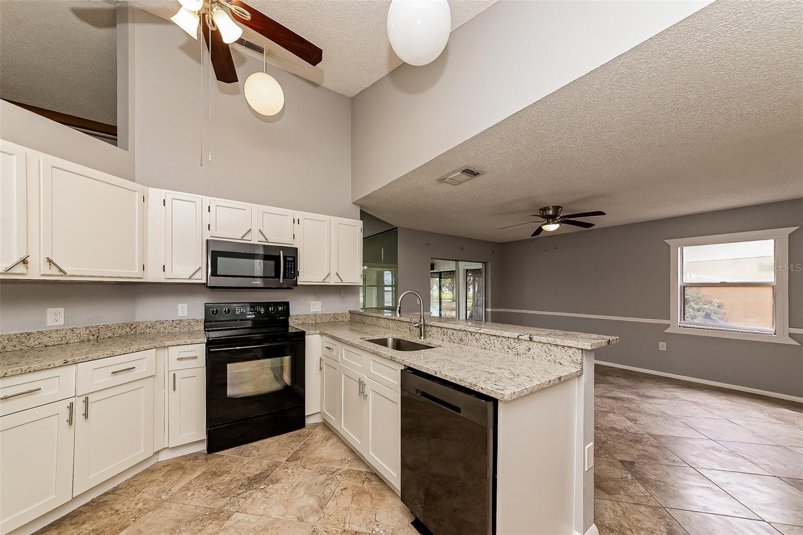 610 49TH STREET E, BRADENTON, FL, 34208 3 610 49TH STREET E