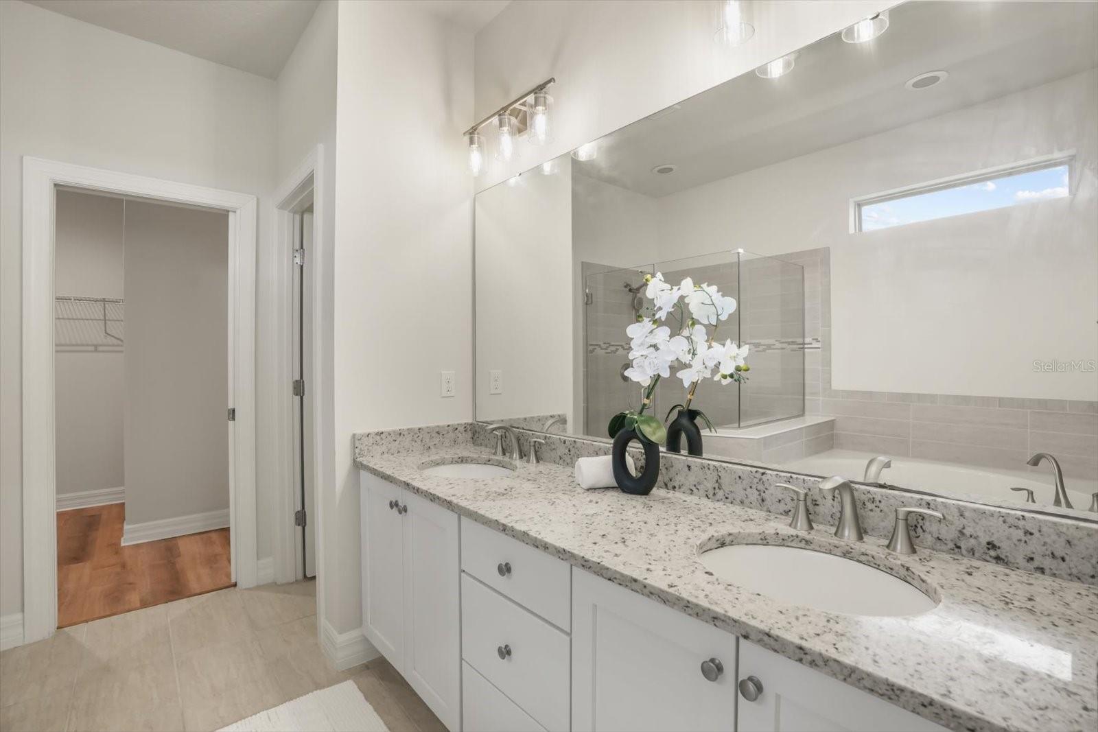 LAKESHORE AT NARCOOSSEE PH 1 - Residential