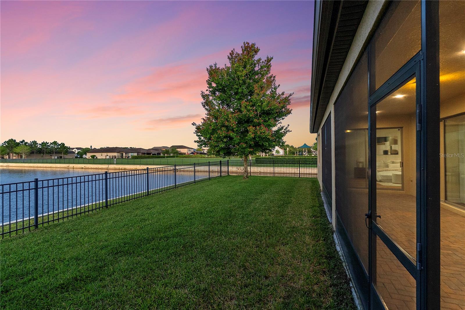 LAKESHORE AT NARCOOSSEE PH 1 - Residential