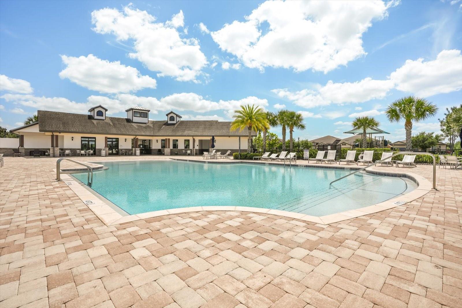 LAKESHORE AT NARCOOSSEE PH 1 - Residential