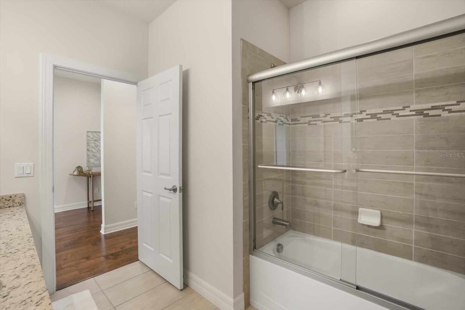 LAKESHORE AT NARCOOSSEE PH 1 - Residential