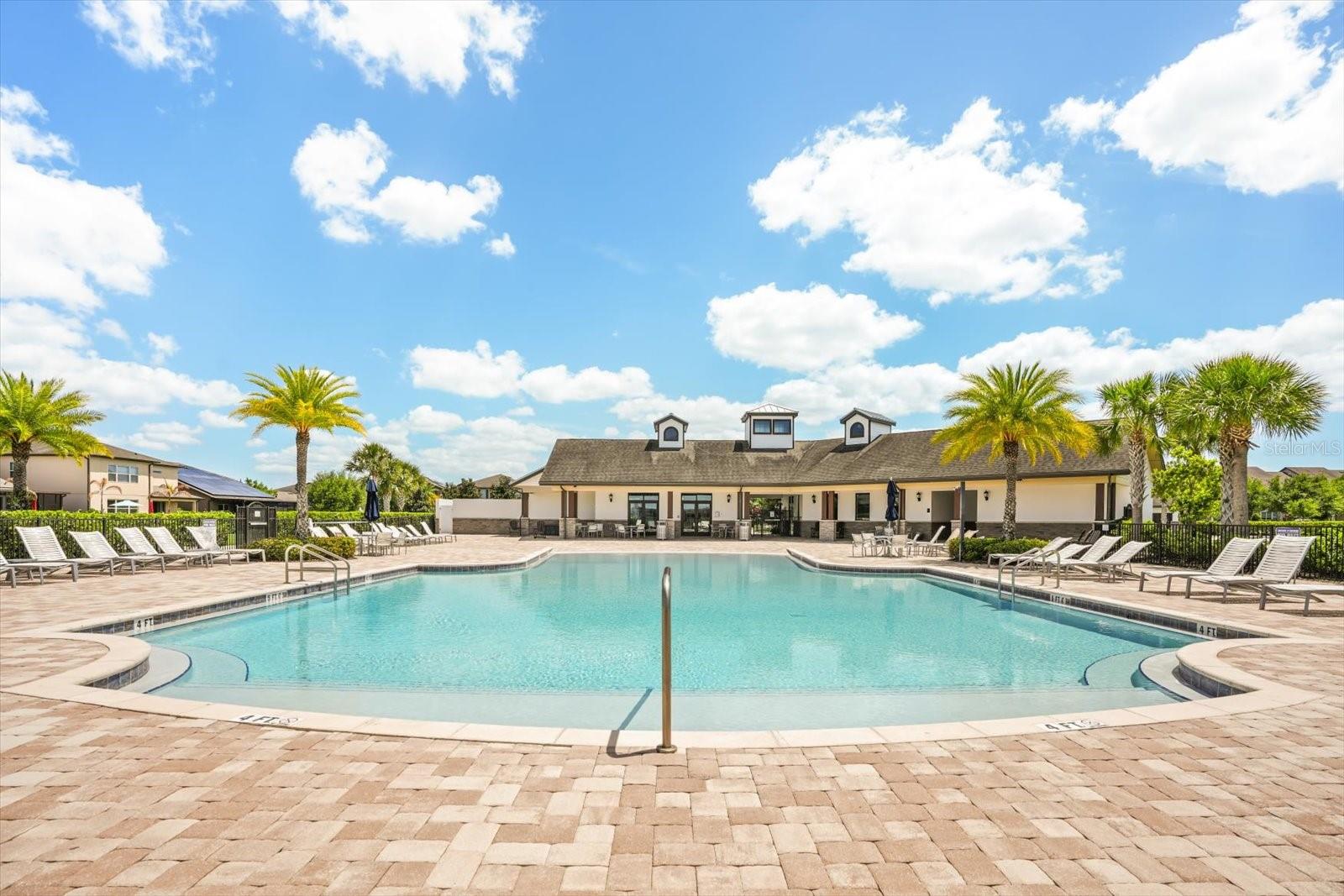 LAKESHORE AT NARCOOSSEE PH 1 - Residential